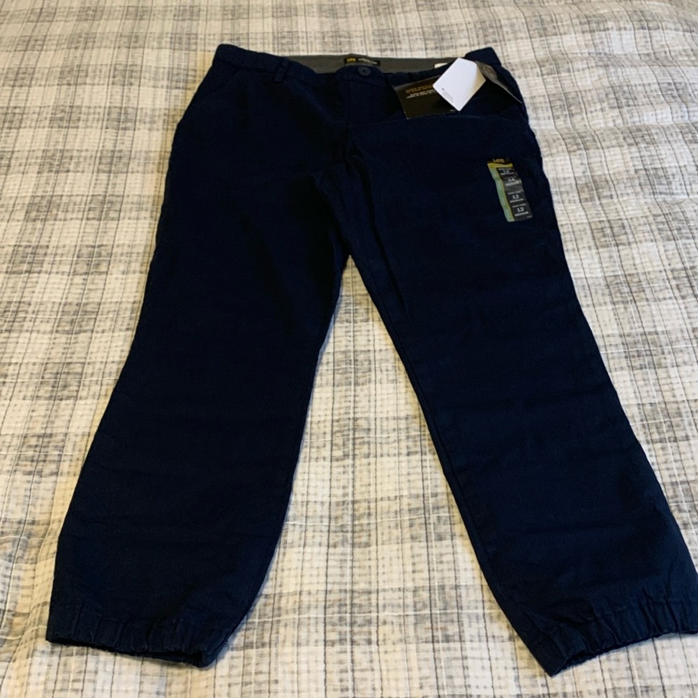 Lee size 12 medium ultra lux regular fit tapered mid rise jogger NWT